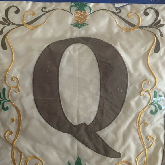letter Q Garden Flag 13"x18" double applique fade resistant NEW Americana - Picture 8 of 9